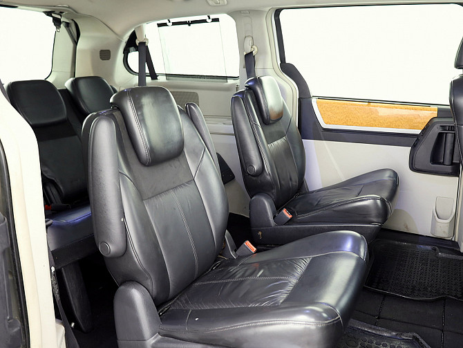 Chrysler Grand Voyager Swivel N Go 2.8 CRD 120kW Таллин - изображение 7
