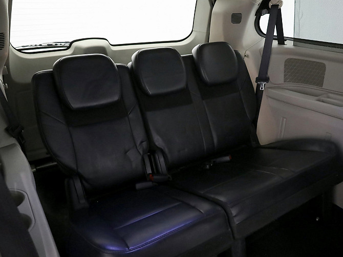 Chrysler Grand Voyager Swivel N Go 2.8 CRD 120kW Таллин - изображение 8
