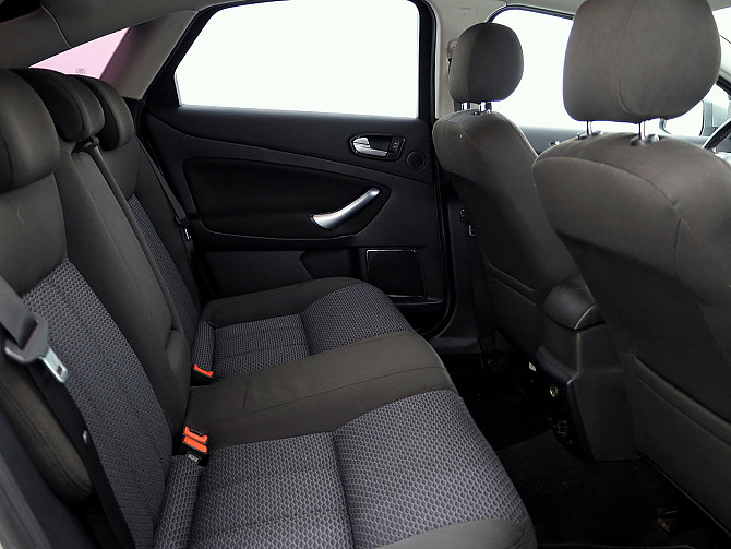Ford Mondeo Ghia ATM 2.3 118kW Таллин - изображение 7