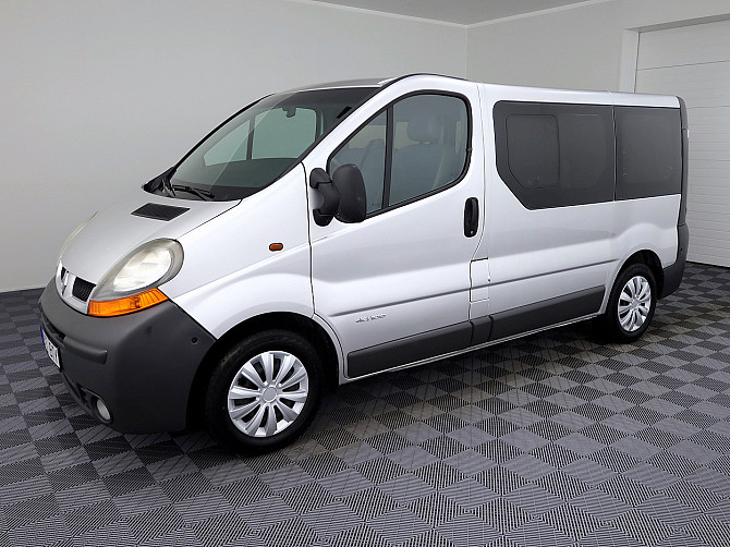 Renault Trafic Passenger 1.9 dCi 74kW Таллин - изображение 2