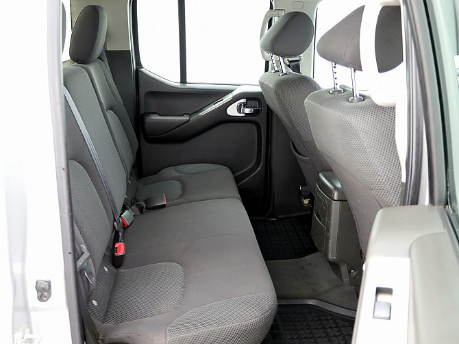 Nissan Navara Doublecab ATM 2.5 dCi 126kW Таллин - изображение 7