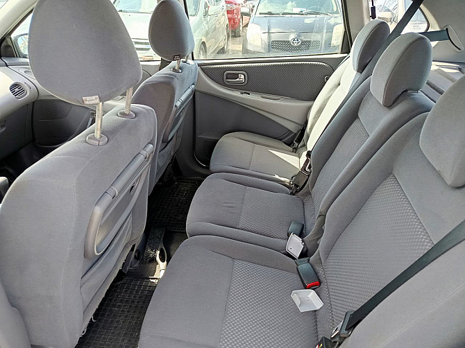 Nissan Almera Tino Comfort ATM 1.8 85kW Таллин - изображение 7