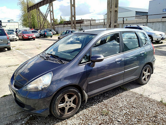 Honda Jazz Elegance Facelift ATM 1.3 61kW Tallina - foto 2