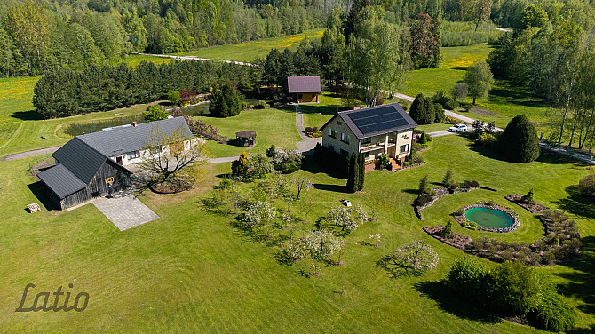 Pārdod lauku īpašumu gleznainā vietā pie Iecavas upes ar krāšņu nosaukumu Baltā muiža. Bauska un Bauskas novads - foto 1