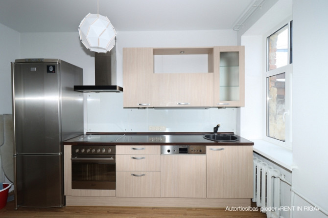 Available from September. Available for long-term or short-term rental (offer to students for one se Рига - изображение 1