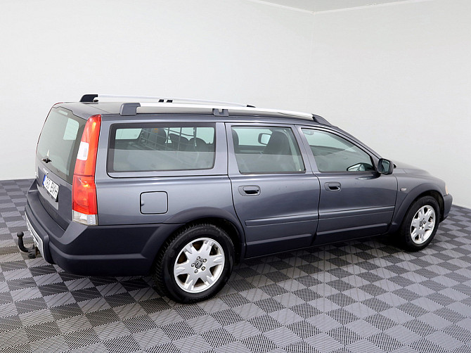 Volvo XC70 Summum Facelift ATM 2.4 D5 120kW Tallina - foto 3