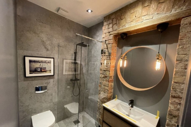 Mājīgs loft tipa dzīvoklis Rīgas centrā!  Dzivoklis veidots pec individuala planojuma ar Rīga - foto 3