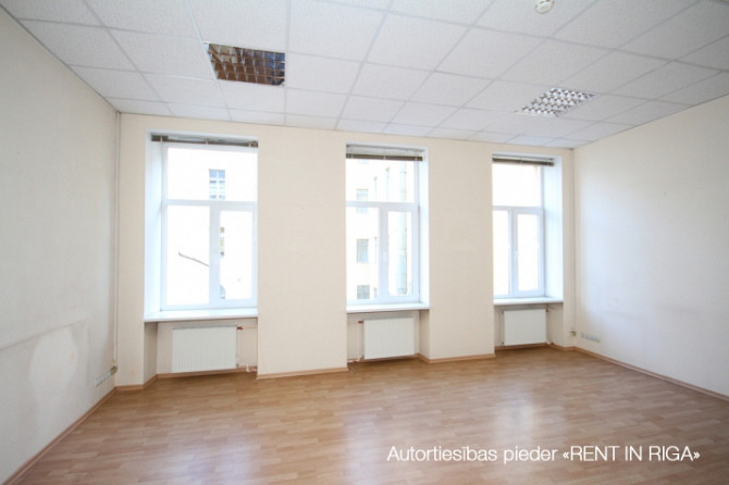 Skaists namīpašums Vecrīgā, uz klusās, bet dzīvīgās Vaļņu ielas  ar potenciālu Rīga - foto 4
