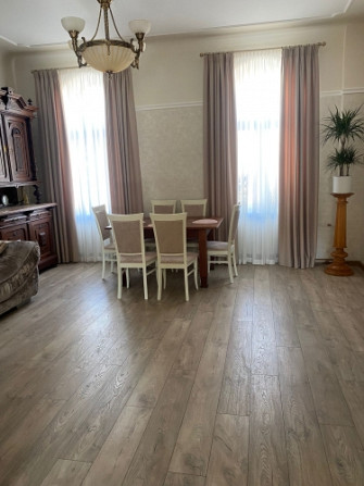Pārdod aristokrātisku jūgendstila dzīvokli Rīgas centrā  Kr. Barona ielā 60  Piedāvājumā Rīga - foto 3