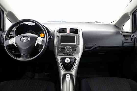 Toyota Auris Linea Sol 2.0 D-4D 93kW Таллин