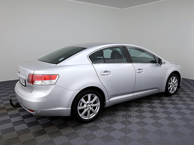 Toyota Avensis Linea Sol ATM 2.2 D-CAT 110kW Таллин - изображение 3