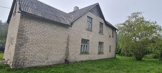 Pavisam tuvu jūrai pardod plašu īpašumu, kas sastāv no 2 zemes gabaliem (0,55 un 0,3855 ha) un Talsi un Talsu novads - foto 3