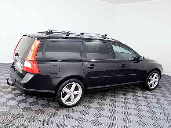 Volvo V70 Summum ATM 2.4 D5 136kW Таллин