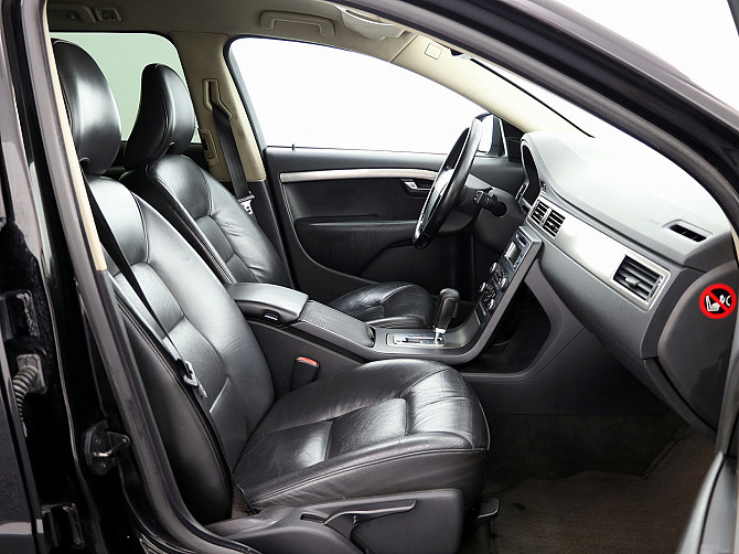 Volvo V70 Summum ATM 2.4 D5 136kW Таллин - изображение 6