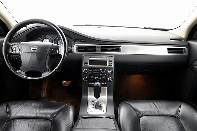 Volvo V70 Summum ATM 2.4 D5 136kW Таллин - изображение 5