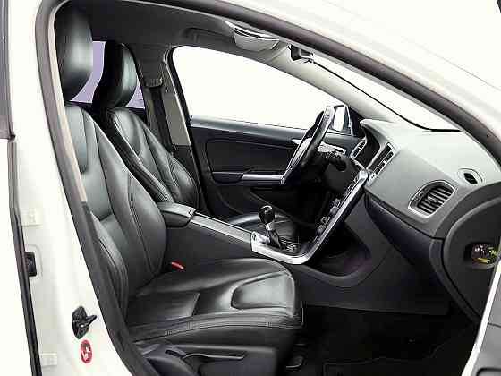 Volvo V60 Summum 1.6 110kW Таллин