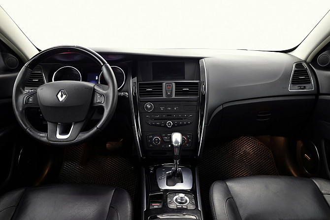 Renault Latitude Initiale Paris ATM 3.0 dCi 177kW Таллин - изображение 5
