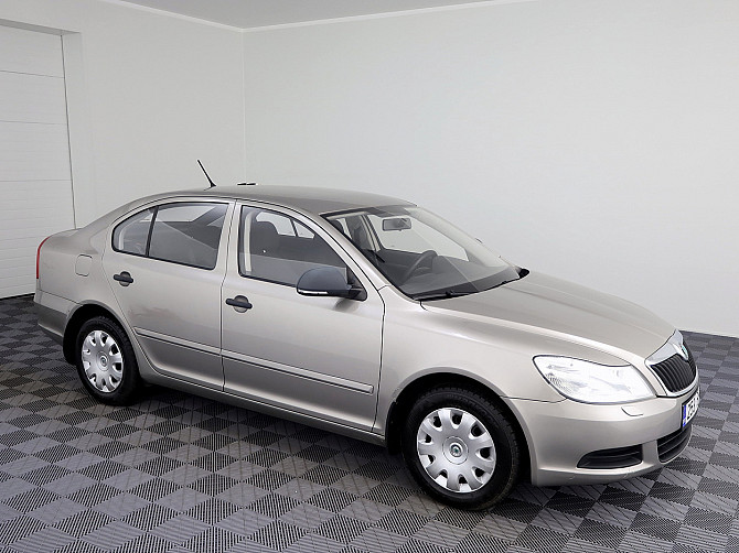 Skoda Octavia Comfortline Facelift 1.2 77kW Tallina - foto 1