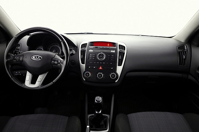 Kia Ceed Facelift 1.6 CRDi 85kW Tallina - foto 5