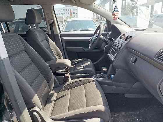 Volkswagen Touran Comfortline Facelift ATM 1.9 TDI 77kW Tallina