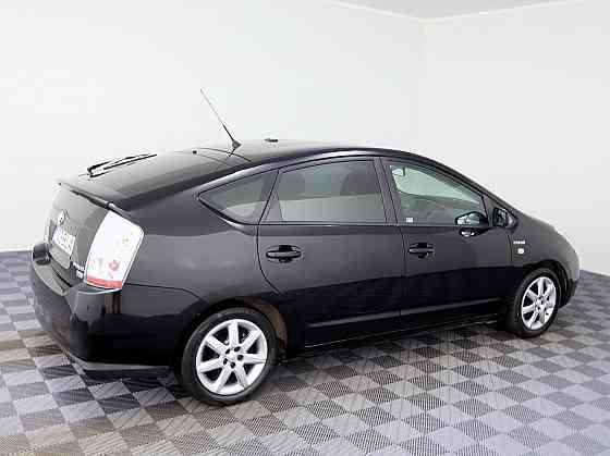 Toyota Prius Luxury 1.5 57kW Tallina