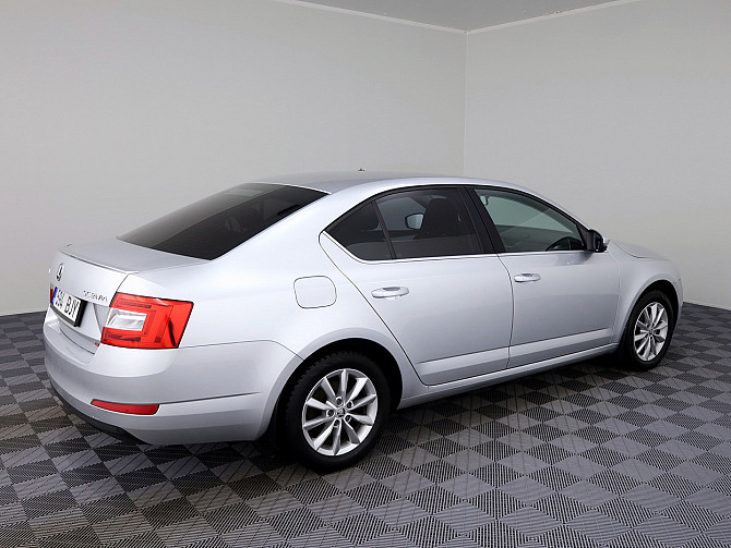 Skoda Octavia Comfortline ATM 1.8 132kW Tallina - foto 3