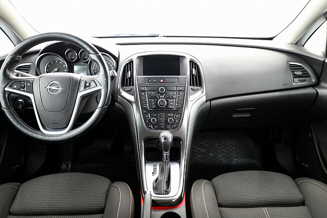 Opel Astra Sports Tourer ATM 1.6 132kW Таллин - изображение 5