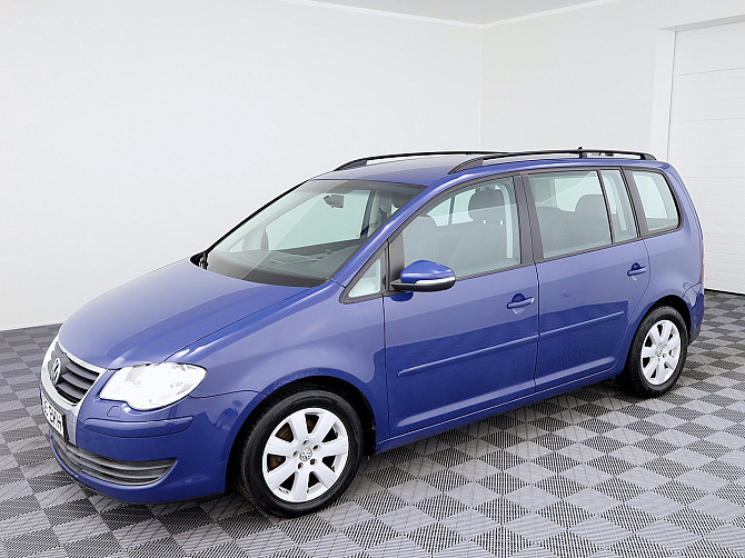 Volkswagen Touran Comfortline Facelift 1.9 TDI 77kW Tallina - foto 2