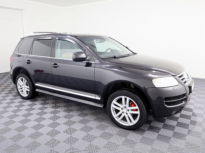Volkswagen Touareg Individual R-Line 2.5 TDI 128kW Tallina - foto 1