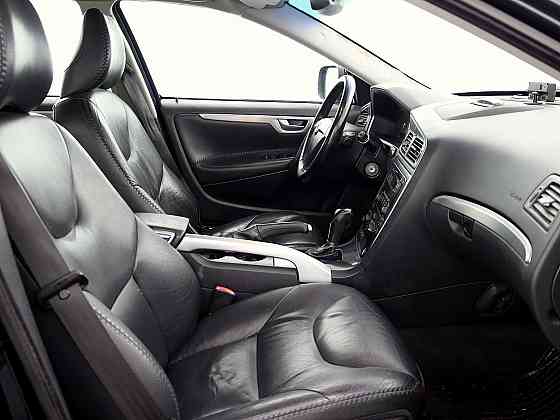 Volvo XC70 Summum Facelift ATM 2.4 D5 136kW Таллин