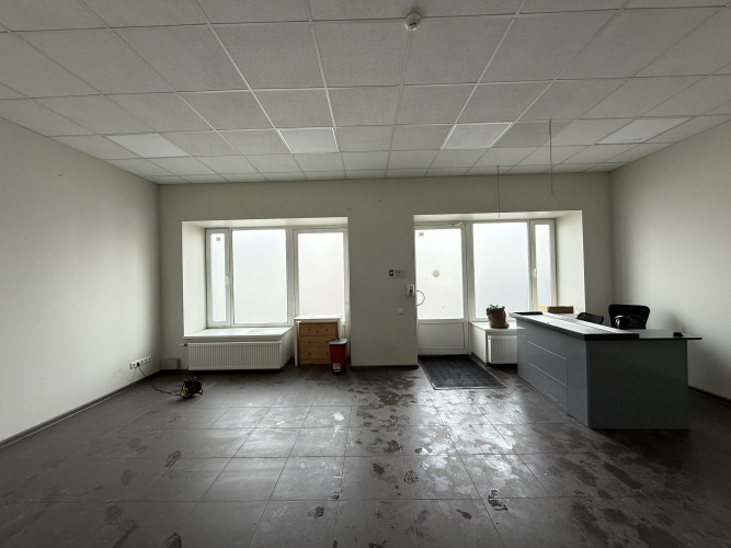 Pārdod tirdzniecības telpas Rīgas centrā  ideāla vieta veikalam vai pakalpojuma sniedzējiem! Rīga - foto 10