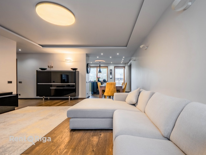 Bright and cozy 4-room apartment in residential project in the city center.  Great and quiet locatio Рига - изображение 3
