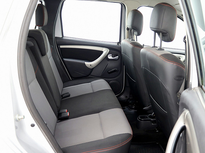 Dacia Duster Laureate 4x4 1.5 dCi 81kW Таллин - изображение 7