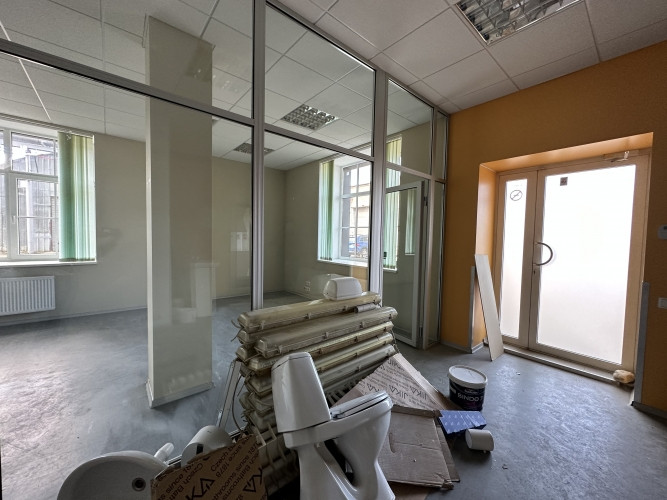 Iznomā telpas Čiekurkalnā.  Telpai ir medicīnas statuss. Pieejamas visas nepieciešamās Rīga - foto 3