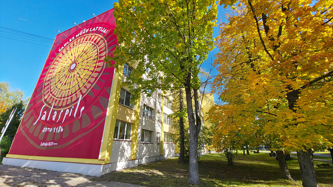 Dzīvokļa video tūri var noskatīties, nospiežot uz mājas lapas sludinājuma lejas daļā.
Pārdodam... Саласпилс - изображение 13