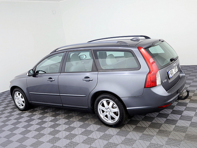 Volvo V50 Summum Facelift 2.0 D4 100kW Таллин - изображение 4