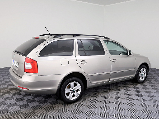 Skoda Octavia Comfortline Facelift 4x4 2.0 TDI 103kW Tallina - foto 3