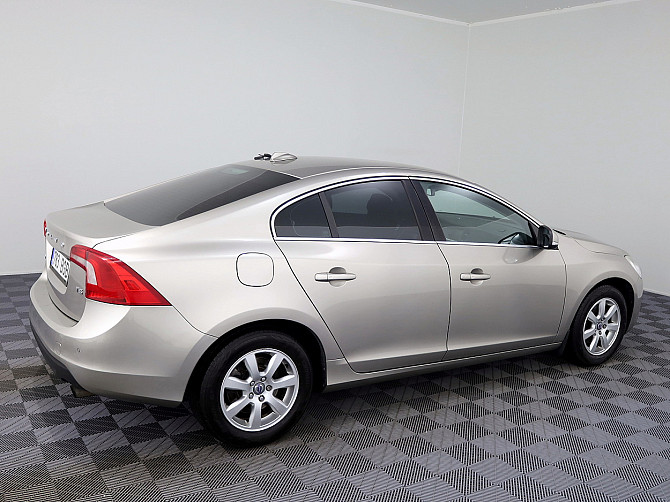 Volvo S60 Momentum ATM 2.0 177kW Таллин - изображение 3