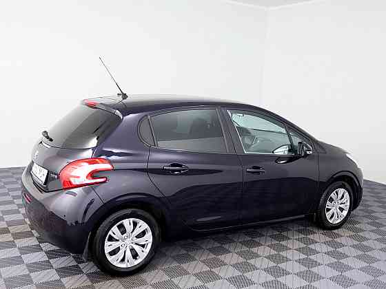Peugeot 208 Elegance 1.2 60kW Таллин