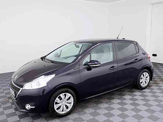 Peugeot 208 Elegance 1.2 60kW Таллин