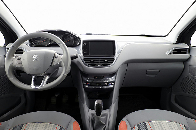 Peugeot 208 Elegance 1.2 60kW Tallina - foto 5