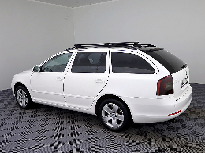 Skoda Octavia Comfortline Facelift ATM 1.6 TDI 77kW Tallina - foto 4