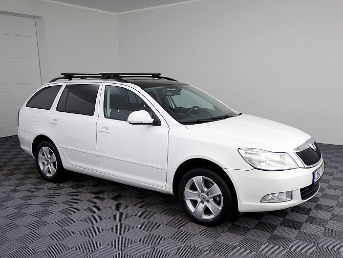 Skoda Octavia Comfortline Facelift ATM 1.6 TDI 77kW Tallina - foto 1