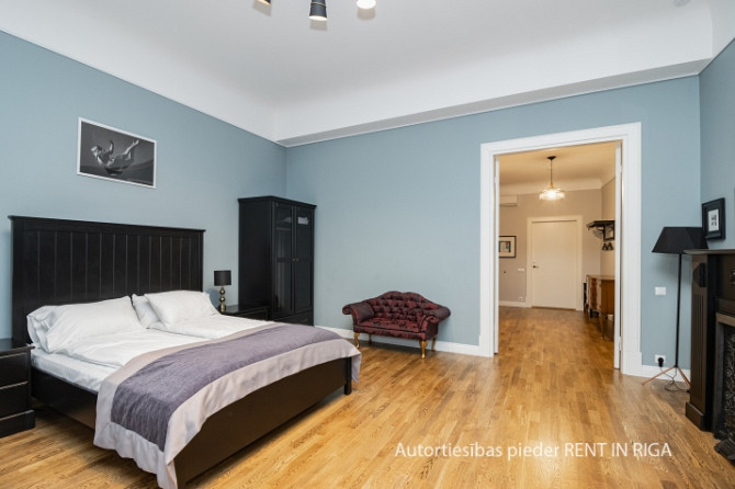 Tiek izīrēti gaumīgi iekārtoti apartamenti Vecrīgā. Piedāvājums ir spēkā laikā periodā Rīga - foto 1