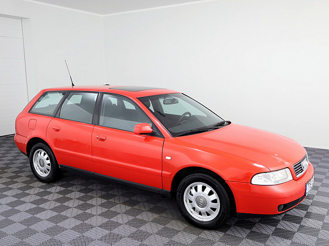 Audi A4 Comfortline Facelift 1.8 92kW Tallina - foto 1