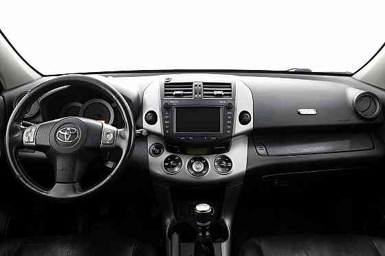Toyota RAV4 Luxury 4x4 2.2 D-CAT 130kW Таллин