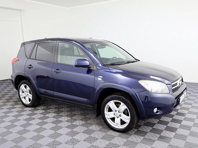 Toyota RAV4 Luxury 4x4 2.2 D-CAT 130kW Tallina - foto 1