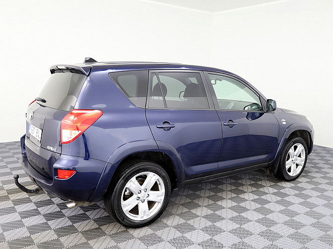 Toyota RAV4 Luxury 4x4 2.2 D-CAT 130kW Tallina - foto 3