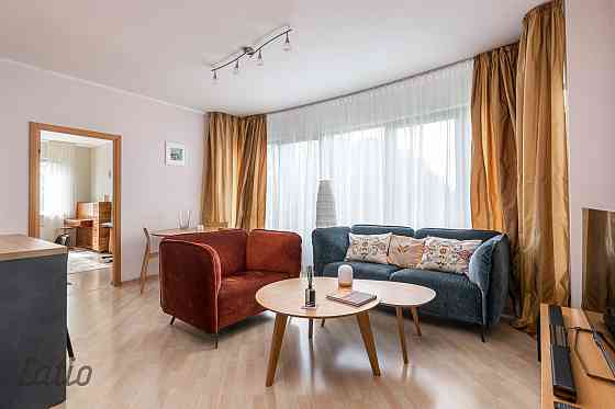 Labas platības 4 istabu dzīvoklis jauni celtā mājā, 5/5 st., 79 kv.m, apakšzemes stāvvieta. Ļoti gai Rīga
