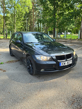 BMW 320 Rīga - foto 1